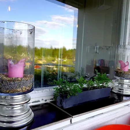 Apartment Adorable With A Garden View And A Bathtub. Helsinki