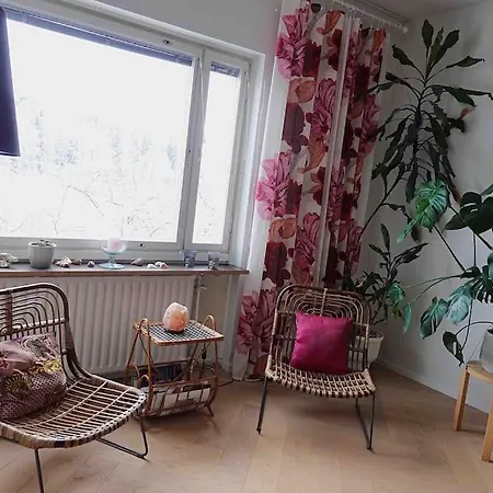 Adorable With A Garden View And A Bathtub. Apartment Helsinki